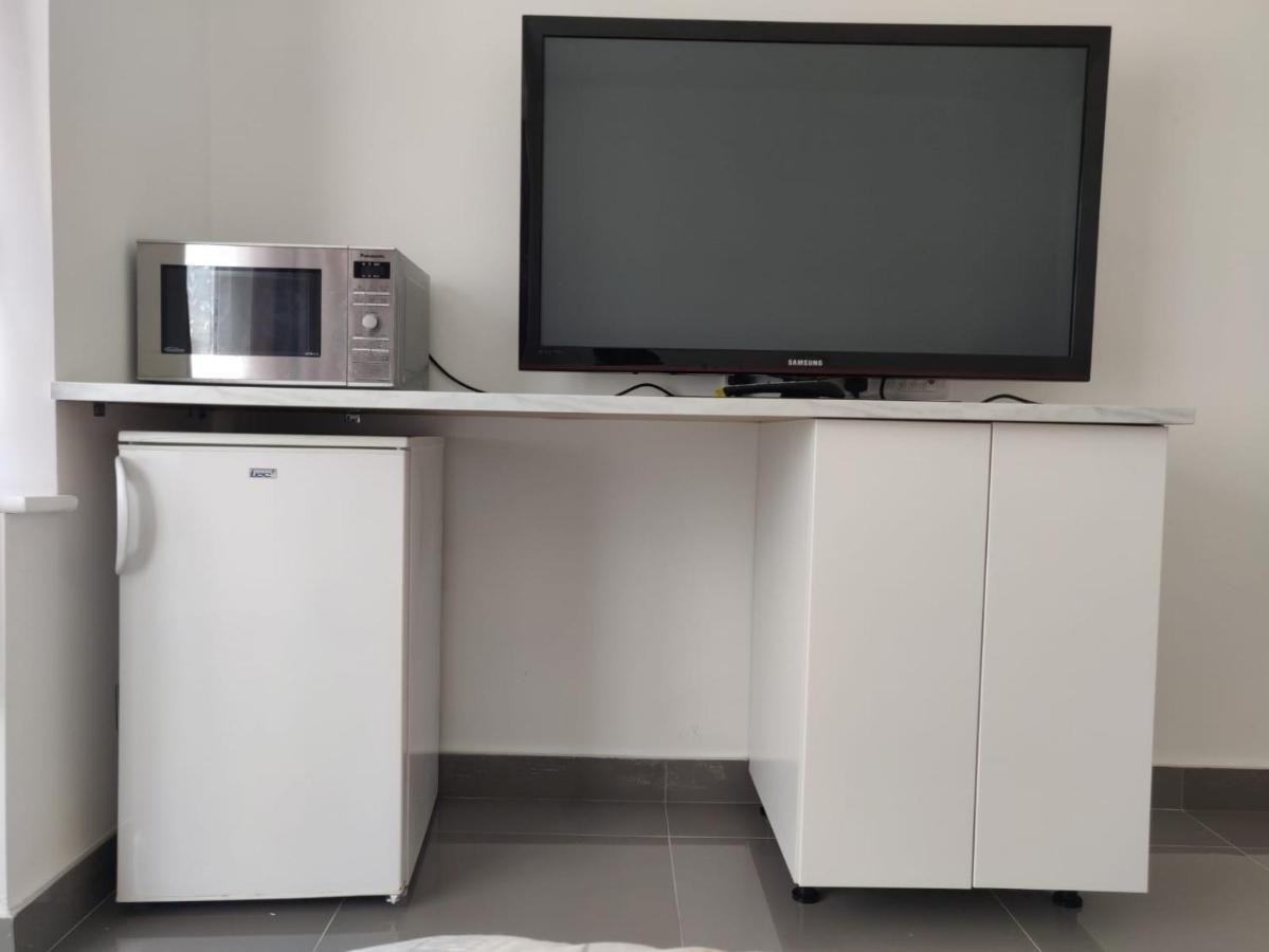 Stunning Double Room In Harrow Wembley - Khoob House Londres Exterior foto